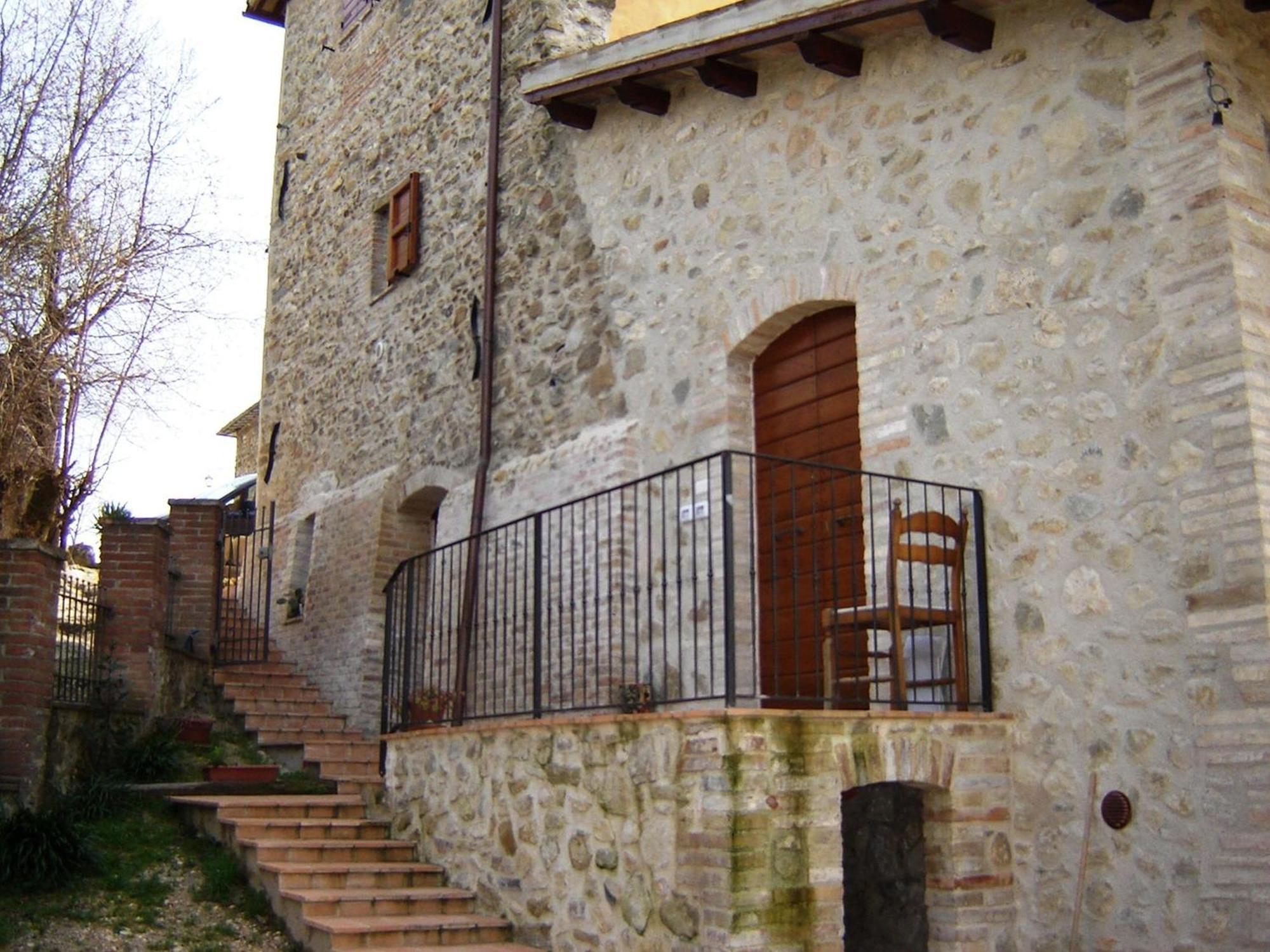 Casale Del Monsignore Сполето Номер фото